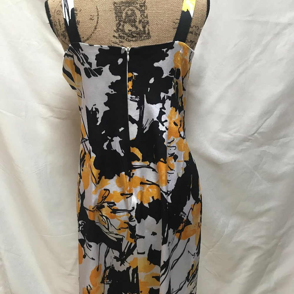 Gorgeous Silky satin like Dress - Picture 7 of 9